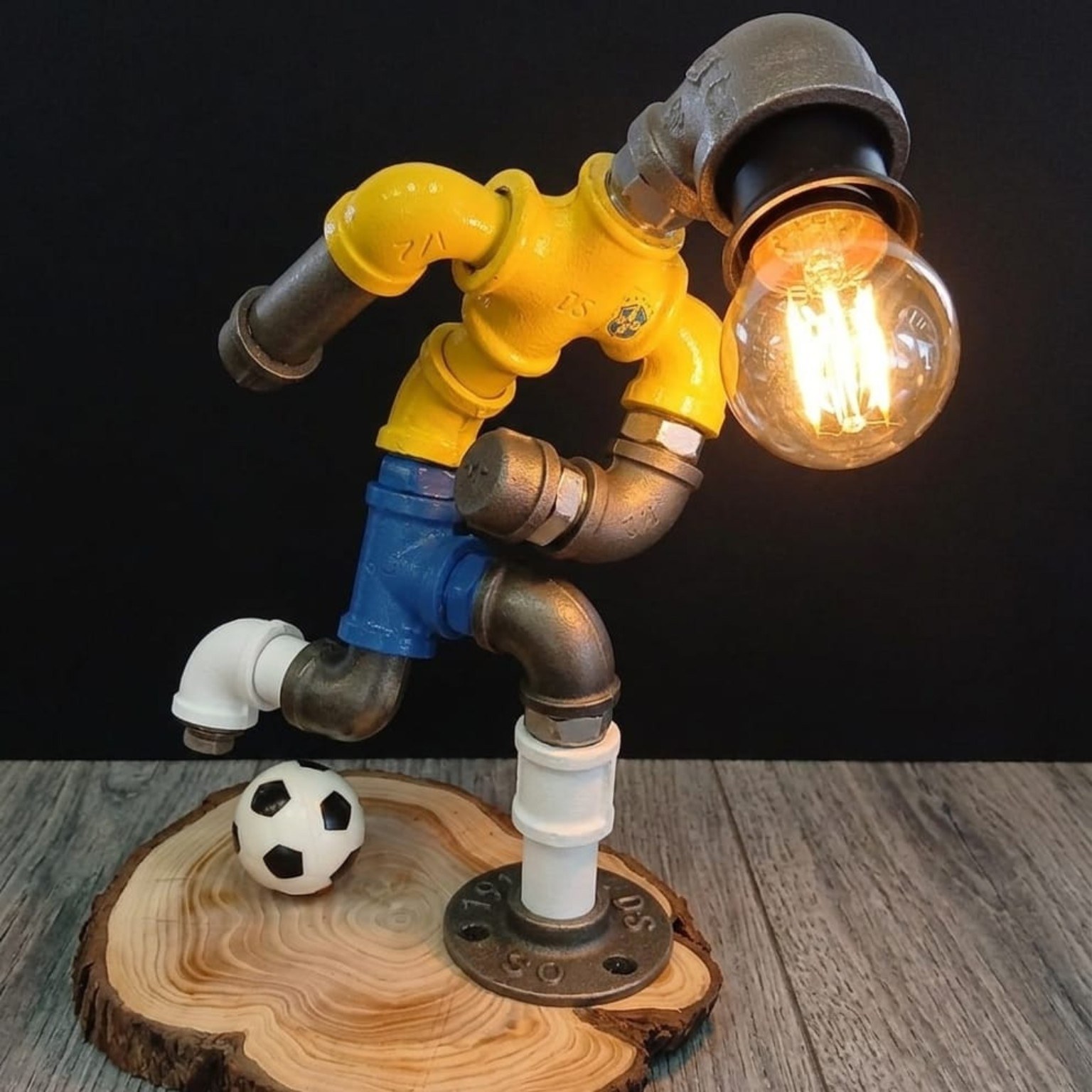 The Industrial Shisha Robot Lamp